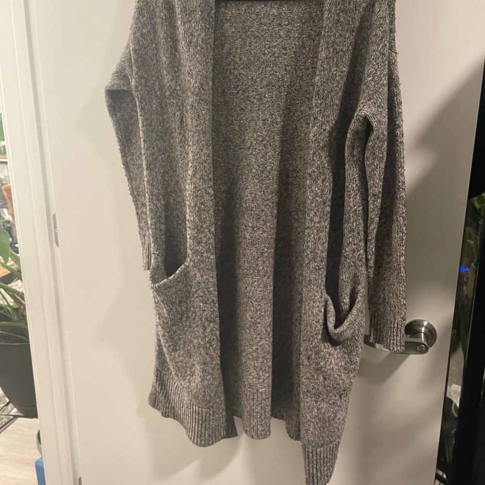 Old Navy Cardigan - Picture 2 of 4